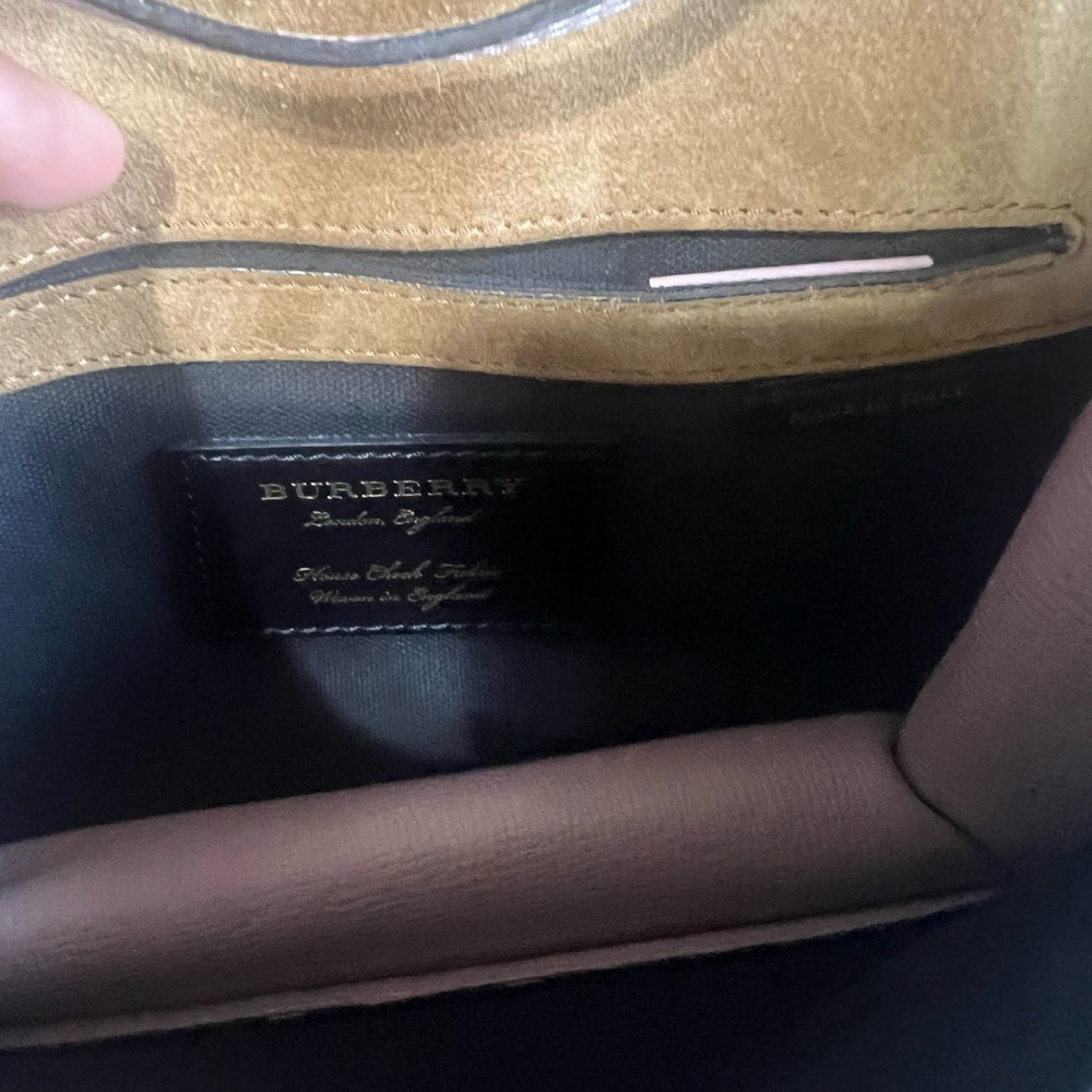 Burberry crossbody - Picture 7 of 9